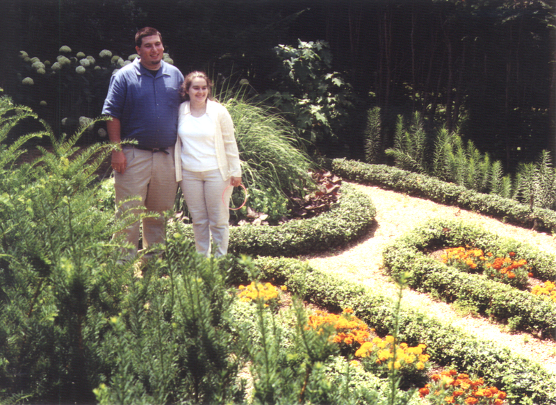 Neil and Jen in Gardens 3