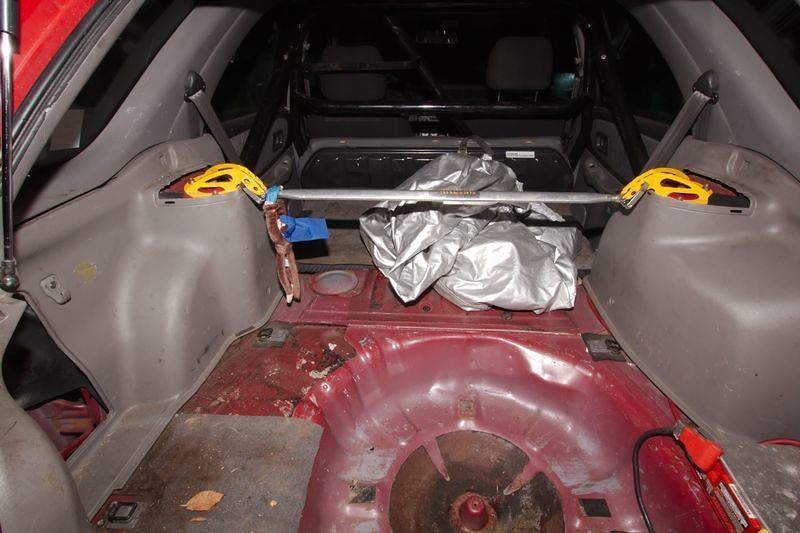 Interior, From Trunk, Car Cover, Battery in Rear
